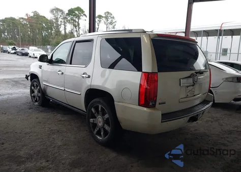 2011 Cadillac Escalade Premium from USA, damaged, VIN 1GYS3CEF0BR130853